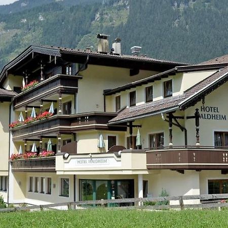 Hotel Waldheim Garni Mayrhofen Kültér fotó