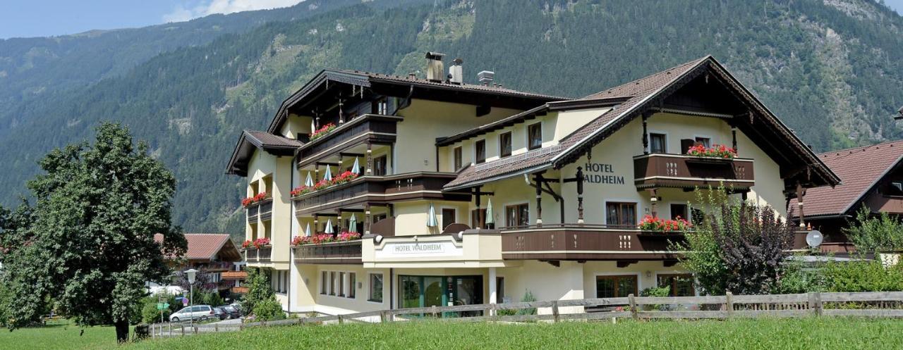 Hotel Waldheim Garni Mayrhofen Kültér fotó